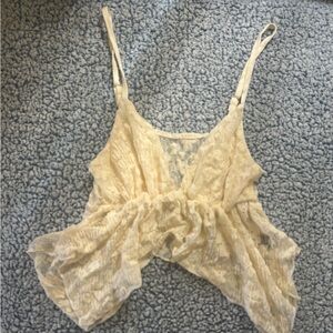 SHEIN Cream Lace crop top